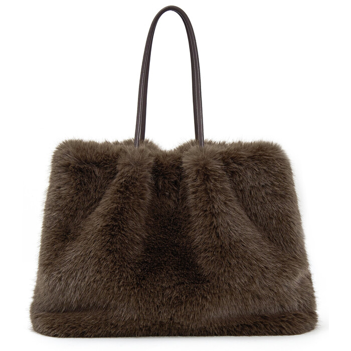 [58442] Shopper Mika Brown